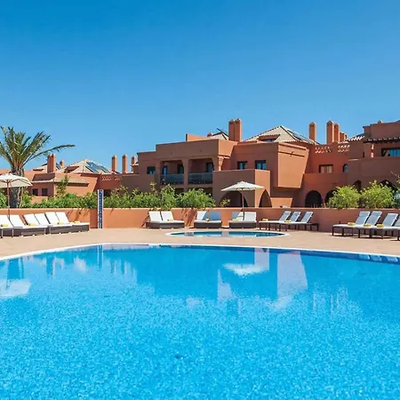 Apartamento Amendoeira I Monte Raposo